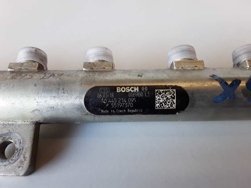 Recambio de rampa inyectora para fiat ii bravo (198) 192a8000 referencia OEM IAM 0445214095/55197370  