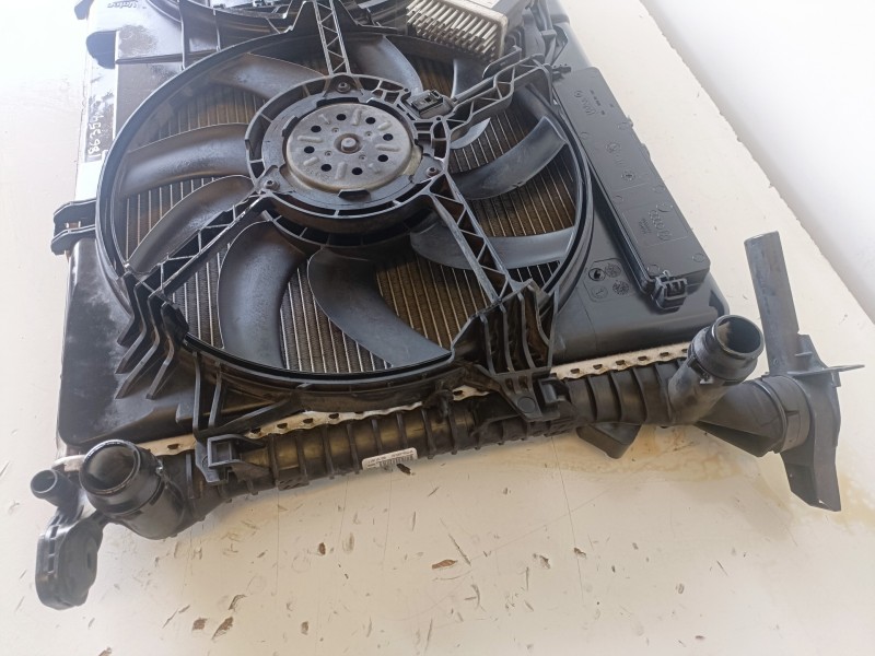 Recambio de radiador agua para audi a4 avant (8k5) caga referencia OEM IAM 8K0121251T  