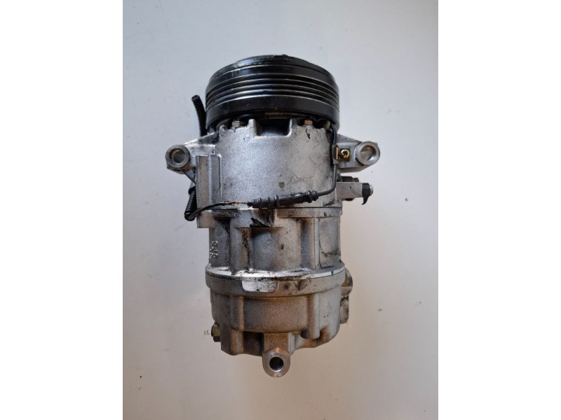 Recambio de compresor aire acondicionado para bmw serie 3 coupe (e46) 204d4 referencia OEM IAM 64526905643  