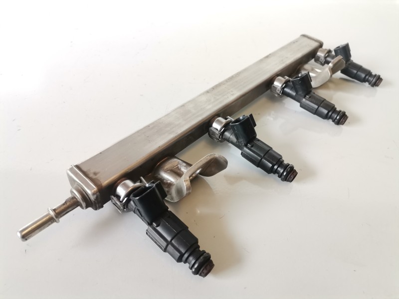 Recambio de rampa inyectora para ford mondeo berlina (ge) cjbb referencia OEM IAM 4M5G9D280DA  