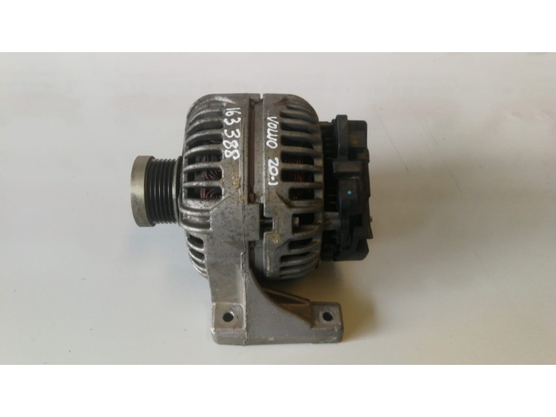 Recambio de alternador para volvo xc90 d5244t4 referencia OEM IAM 30667788/0124625024  