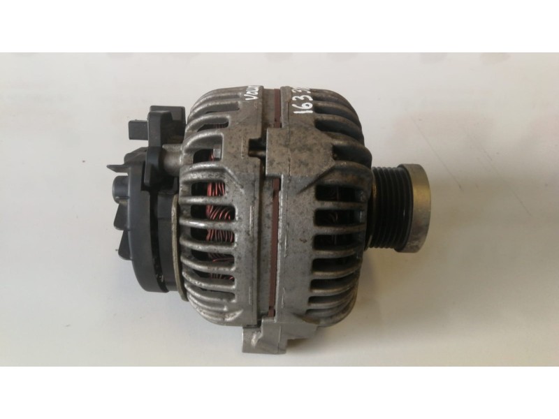 Recambio de alternador para volvo xc90 d5244t4 referencia OEM IAM 30667788/0124625024  