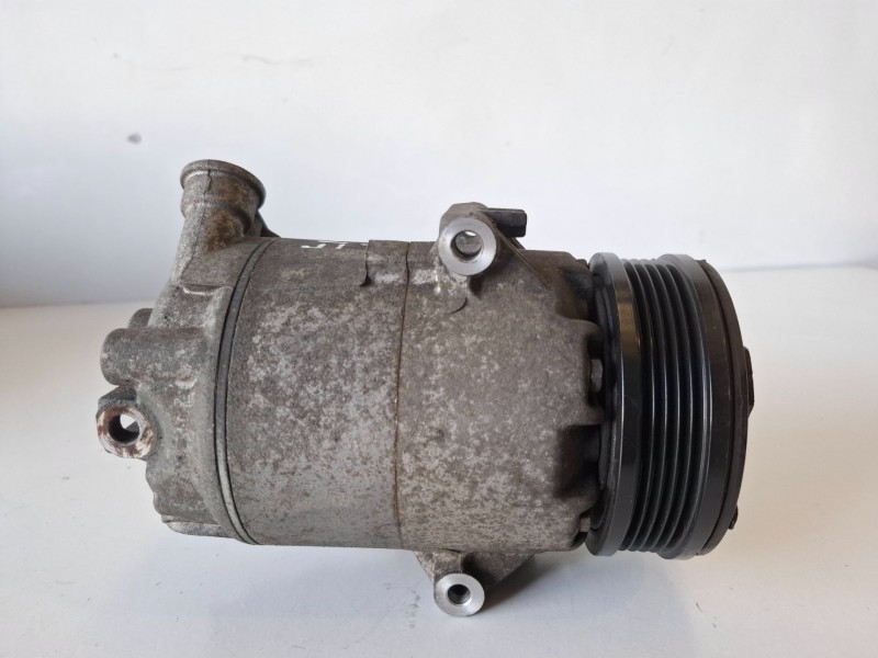Recambio de compresor aire acondicionado para opel astra h caravan z14xep referencia OEM IAM 13322146  