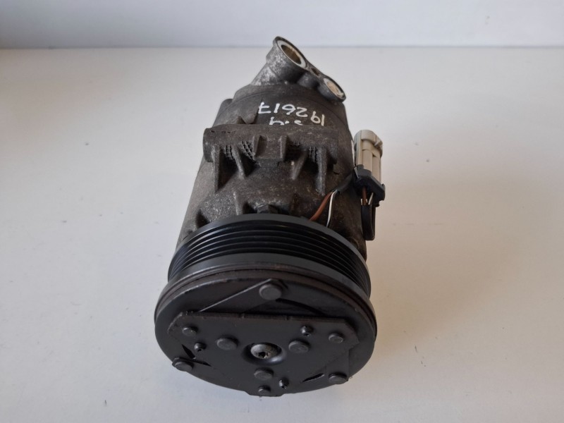 Recambio de compresor aire acondicionado para opel astra h caravan z14xep referencia OEM IAM 13322146  