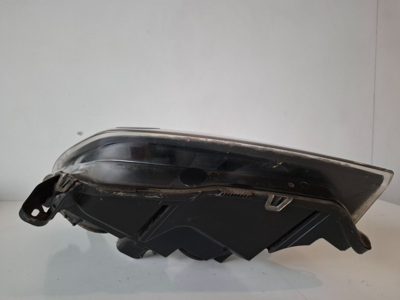 Recambio de faro derecho para opel astra h caravan z14xep referencia OEM IAM 1LG270370047  