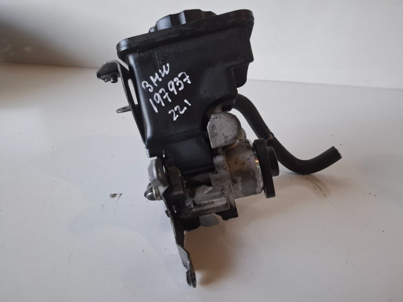 Recambio de bomba direccion para bmw serie x3 (e83) 204d4 referencia OEM IAM 7692974536  