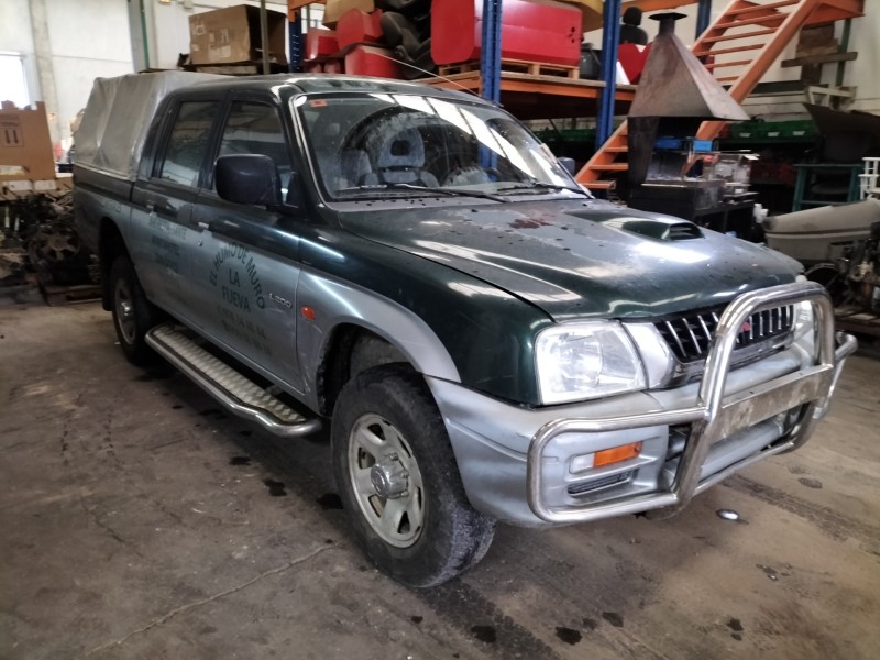 mitsubishi l200 (k70) del año 2001