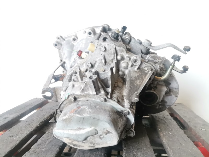 Recambio de caja cambios para peugeot 206 rfr referencia OEM IAM 20DL58  