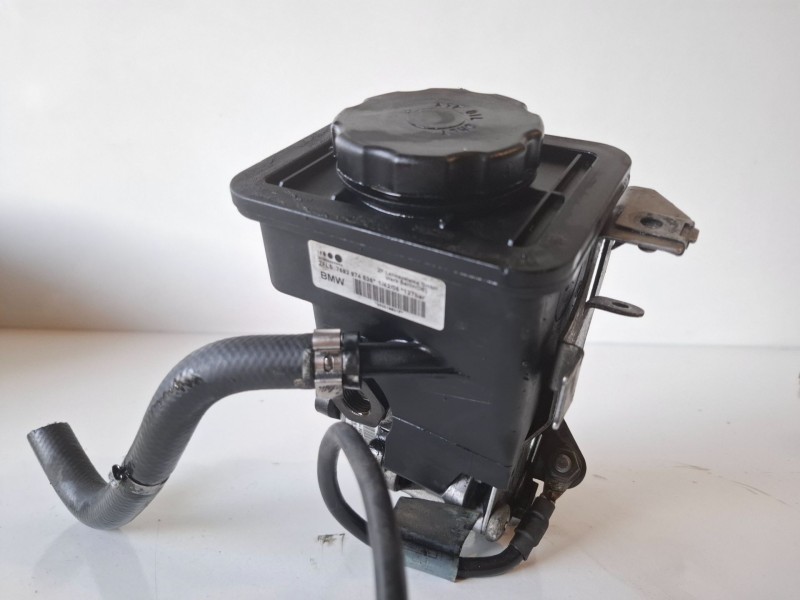 Recambio de bomba direccion para bmw serie x3 (e83) 204d4 referencia OEM IAM 7692974536  
