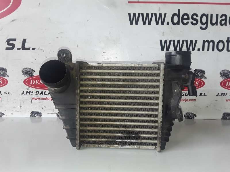 Recambio de intercooler para seat toledo (1m2) ahf referencia OEM IAM 1J0145803F  