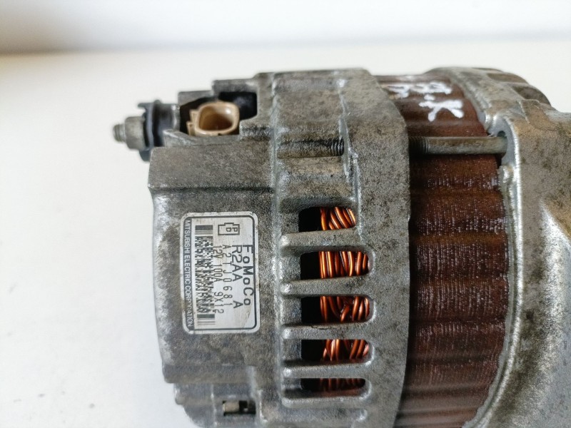 Recambio de alternador para mazda cx-7 er r2 referencia OEM IAM A2TJ0681  