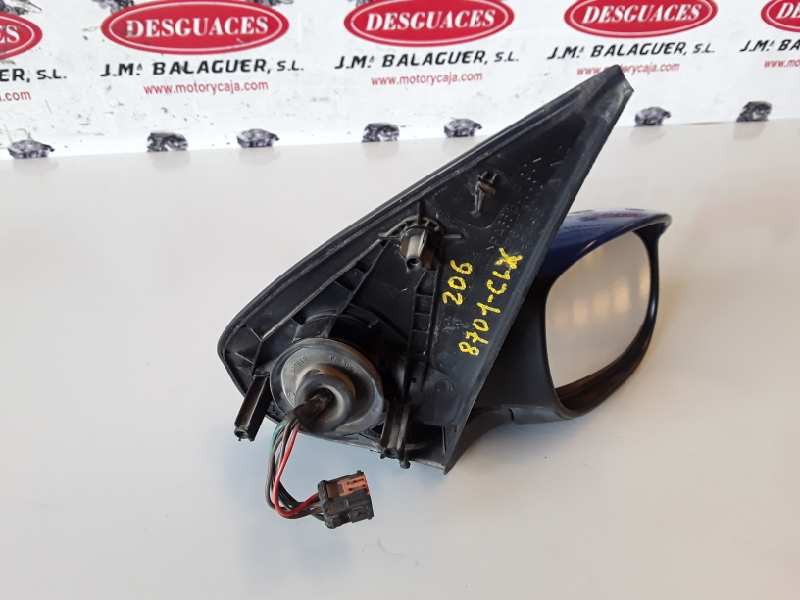Recambio de retrovisor derecho para peugeot 206 referencia OEM IAM 018015/017003  
