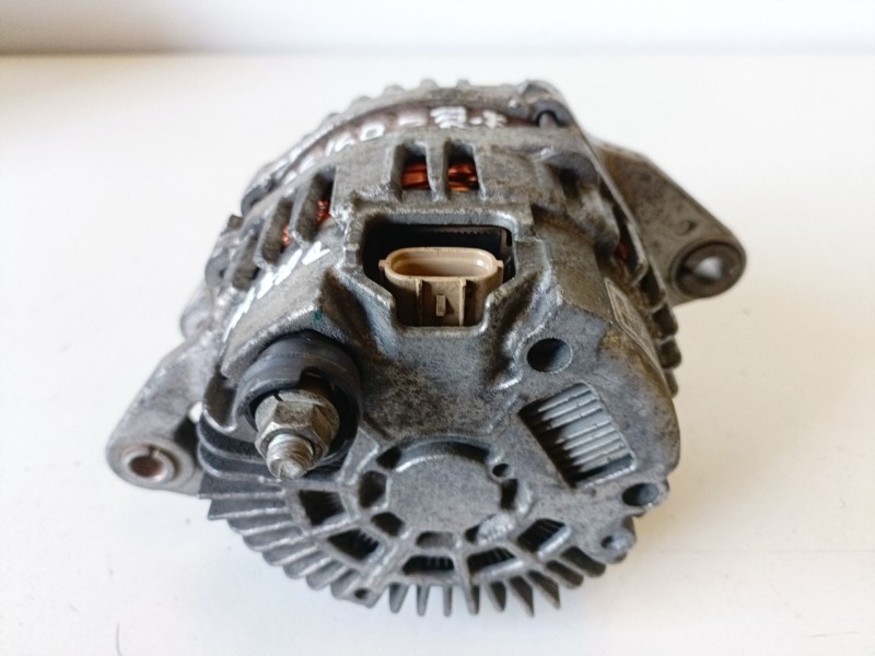 Recambio de alternador para mazda cx-7 er r2 referencia OEM IAM A2TJ0681  