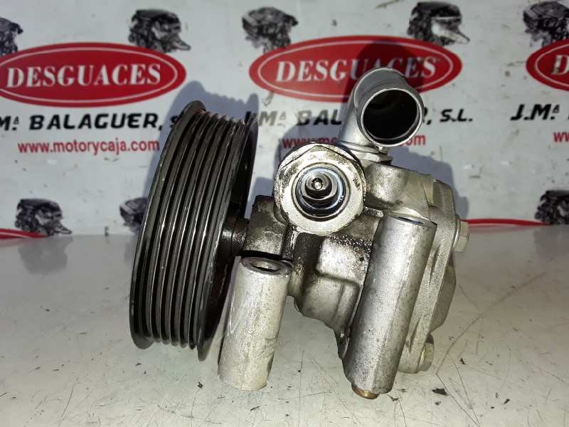 Recambio de bomba direccion para ford fiesta (cbk) a9ja referencia OEM IAM 2S6C3A696CF  