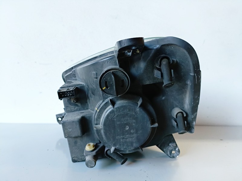 Recambio de faro derecho para citroen berlingo rhy referencia OEM IAM   