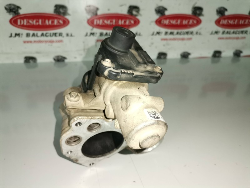 Recambio de valvula egr para renault megane iii coupe k9k832 referencia OEM IAM 70036806/7140978107  