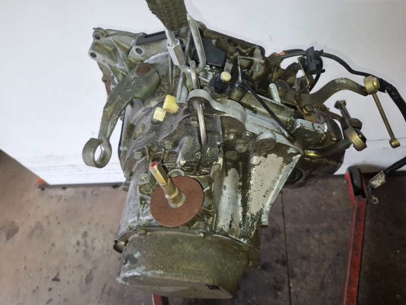 Recambio de caja cambios para peugeot 306 3/5 pt. / 4 pt. (s2) wjz referencia OEM IAM 20TB38  