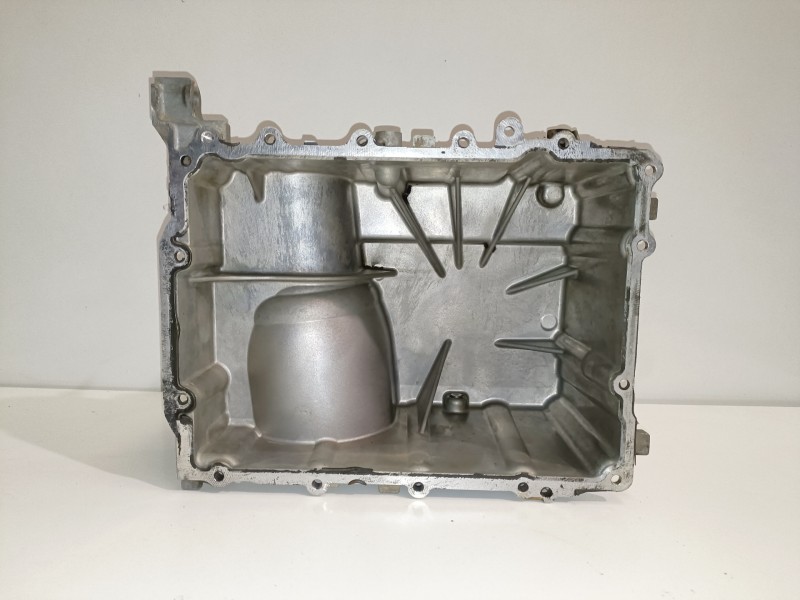 Recambio de carter para ford focus sportbreak (cew) m1da referencia OEM IAM CM5G6675FC  