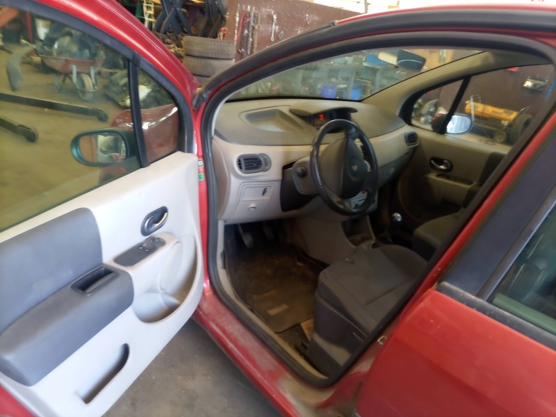 renault modus i del año 2005