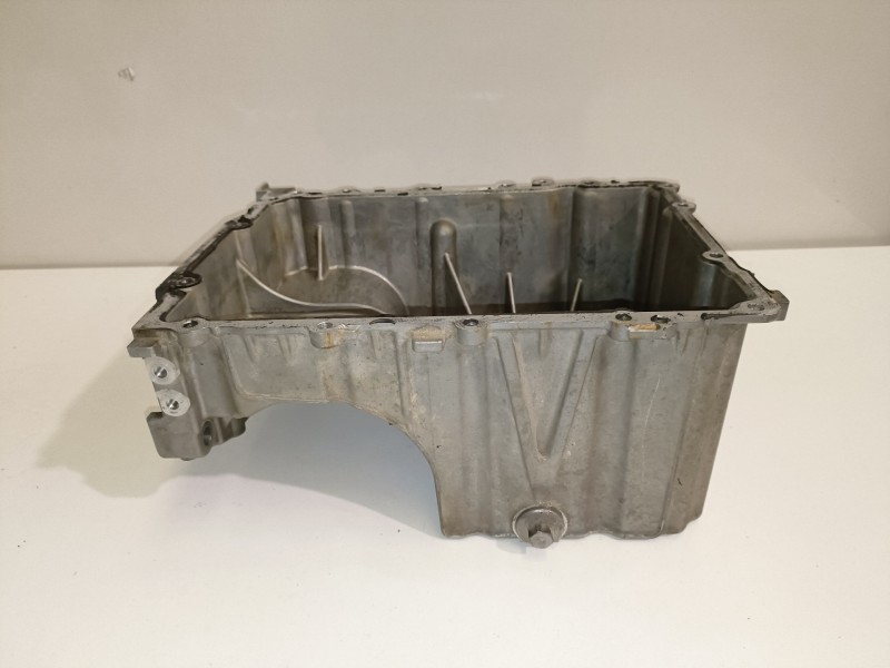 Recambio de carter para ford focus sportbreak (cew) m1da referencia OEM IAM CM5G6675FC  