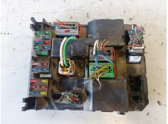 Recambio de caja reles / fusibles para peugeot 307 berlina (s2) 9hy referencia OEM IAM 9651197780A  