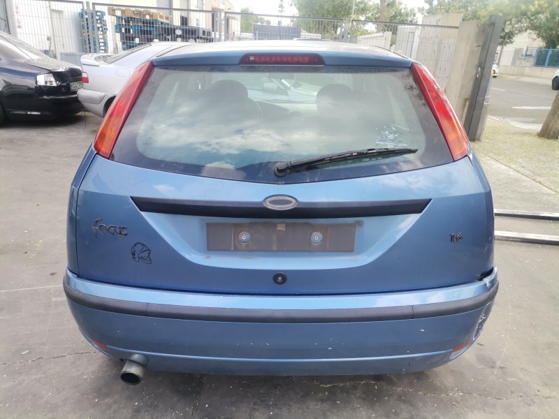 ford focus berlina (cak) del año 2002