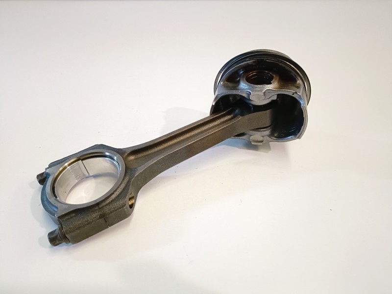 Recambio de piston para ford focus sportbreak (cew) m1da referencia OEM IAM   