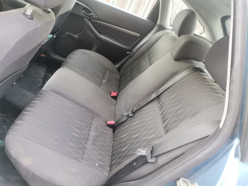 ford focus berlina (cak) del año 2002