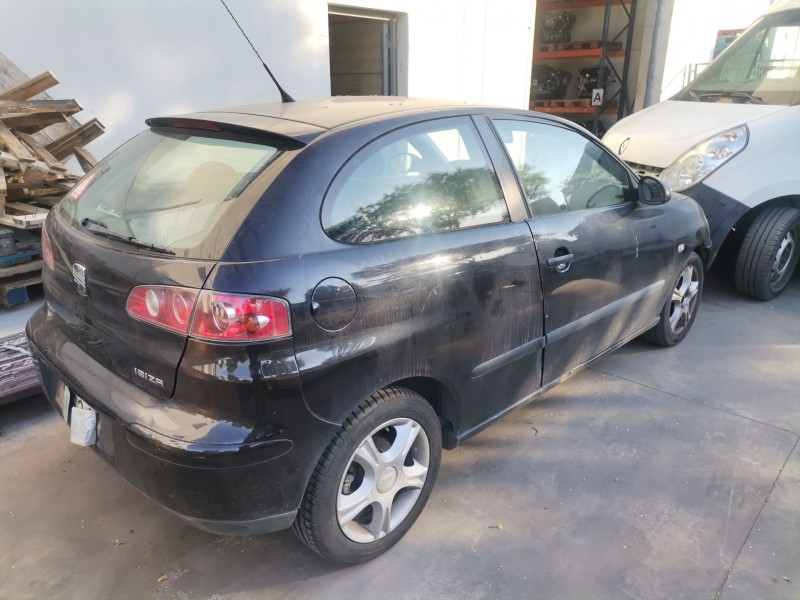 seat ibiza (6l1) del año 2005