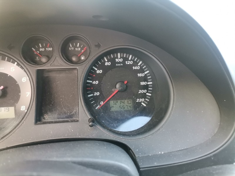 seat ibiza (6l1) del año 2005