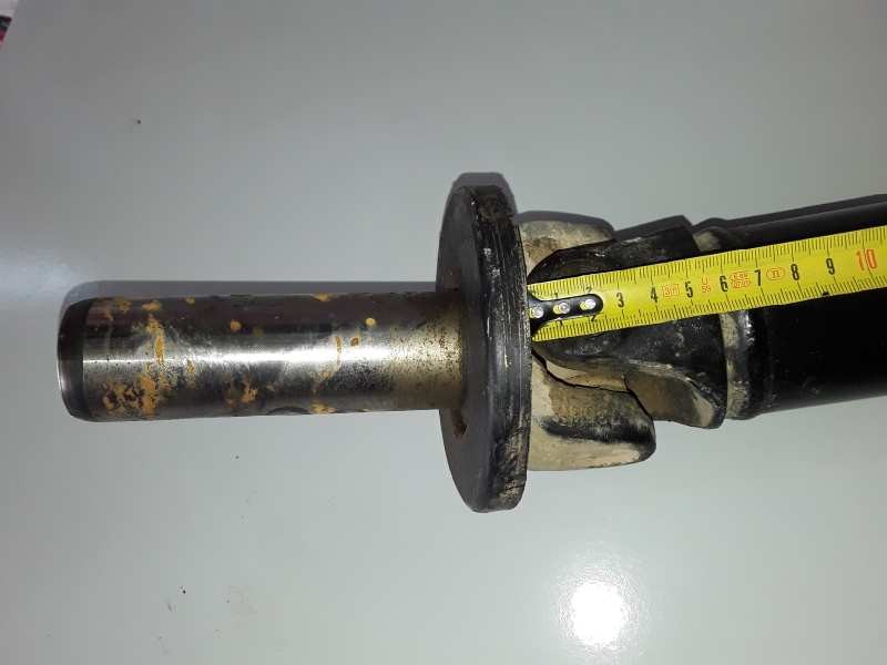 Recambio de transmision central para nissan terrano ii (r20) td27 referencia OEM IAM   