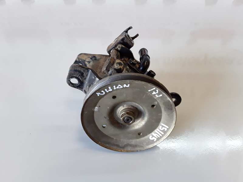 Recambio de bomba direccion para nissan terrano ii (r20) td27 referencia OEM IAM 25207121  