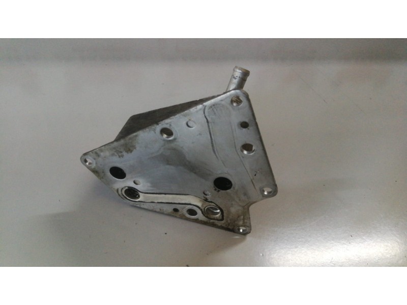 Recambio de enfriador aceite motor para opel vectra c berlina z19dth referencia OEM IAM   