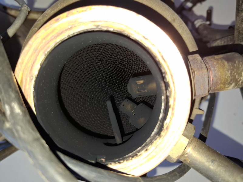 Recambio de catalizador para audi q2 (gab) dfha referencia OEM IAM 04L131670A  