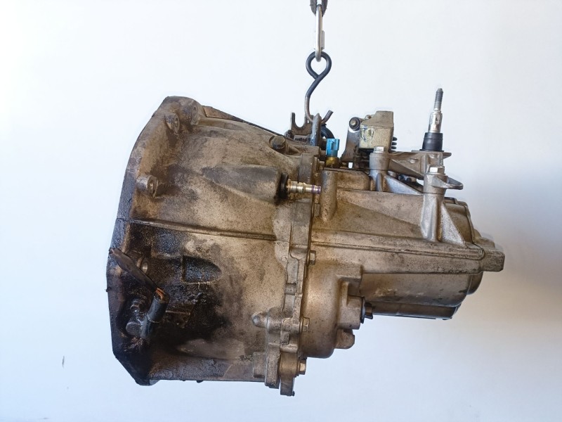 Recambio de caja cambios para renault megane ii berlina 5p f9q804 referencia OEM IAM ND0008  