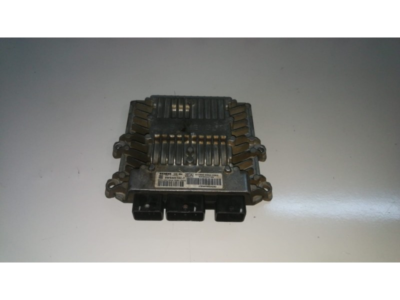 Recambio de centralita motor uce para citroen c3 8hx referencia OEM IAM 5WS40110CT  