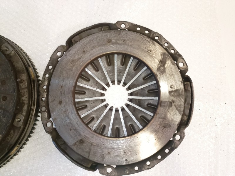 Recambio de kit embrague para ford focus sportbreak (cew) m1da referencia OEM IAM   