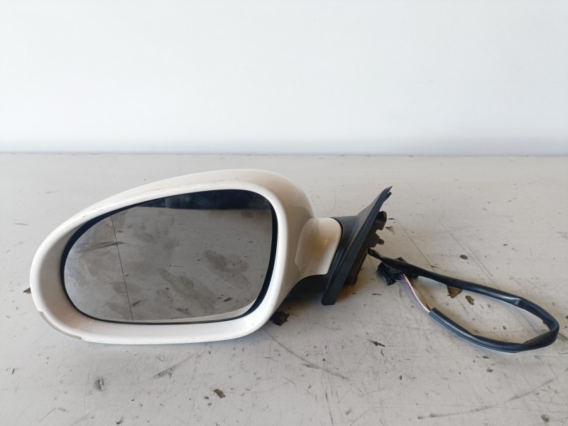Recambio de retrovisor izquierdo para volkswagen passat berlina (3b3) avf referencia OEM IAM   