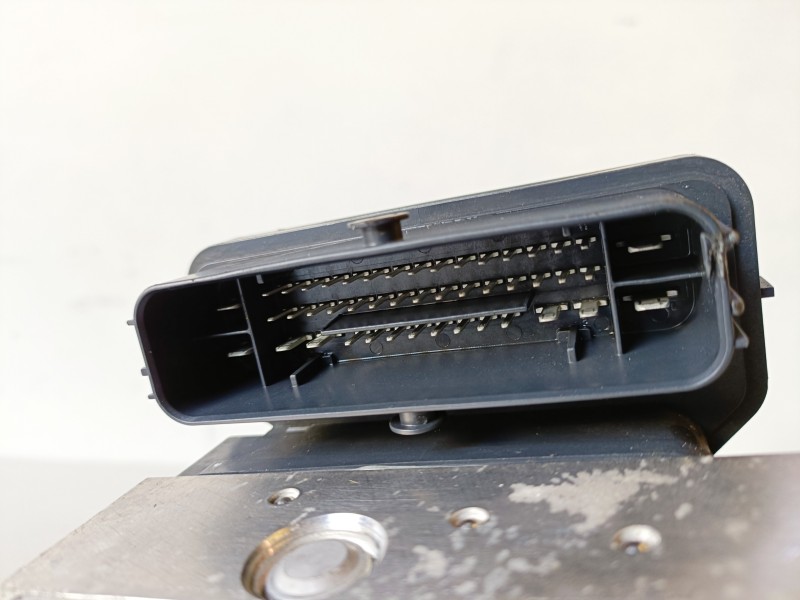Recambio de abs para peugeot 3008 yh01 referencia OEM IAM 9827551180/0265295190  