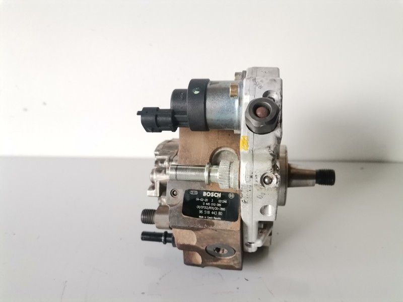 Recambio de bomba inyeccion para citroen xsara picasso 9hy referencia OEM IAM 0445010089  