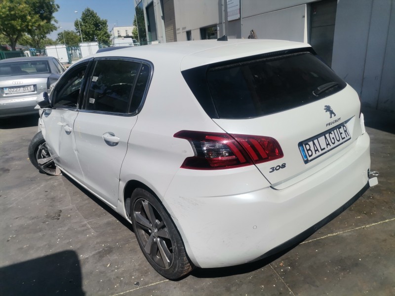 peugeot 308 del año 2018