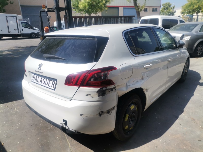 peugeot 308 del año 2018