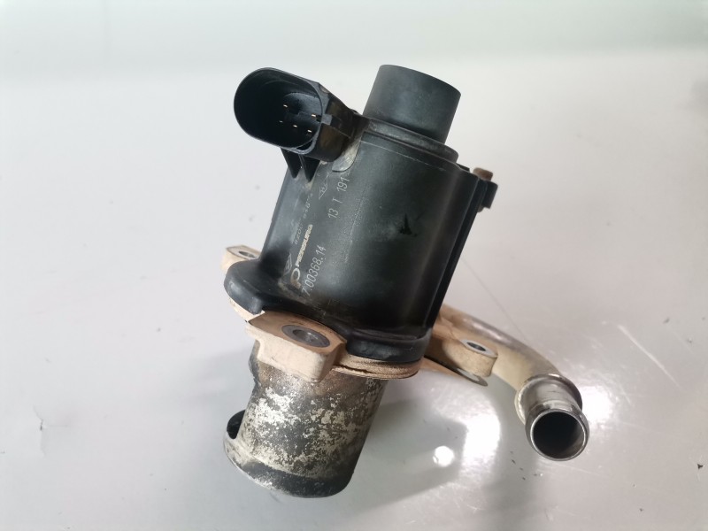 Recambio de valvula egr para dacia dokker k9k612 referencia OEM IAM H8200836385/8200846454F  