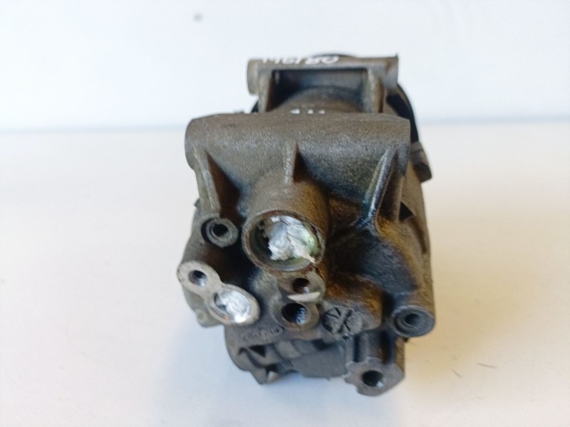 Recambio de compresor aire acondicionado para renault megane ii berlina 5p f9q804 referencia OEM IAM 8200457418  