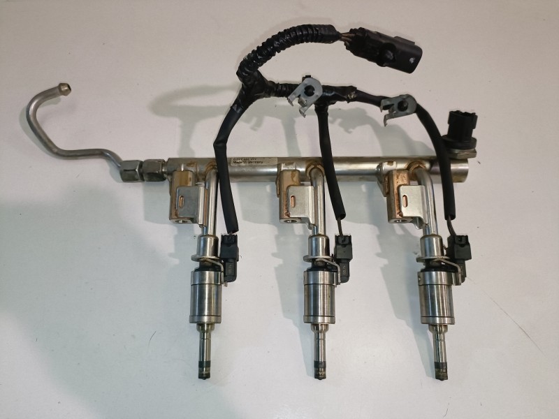Recambio de rampa inyectora para ford focus sportbreak (cew) m1da referencia OEM IAM CM5G9H487HA  