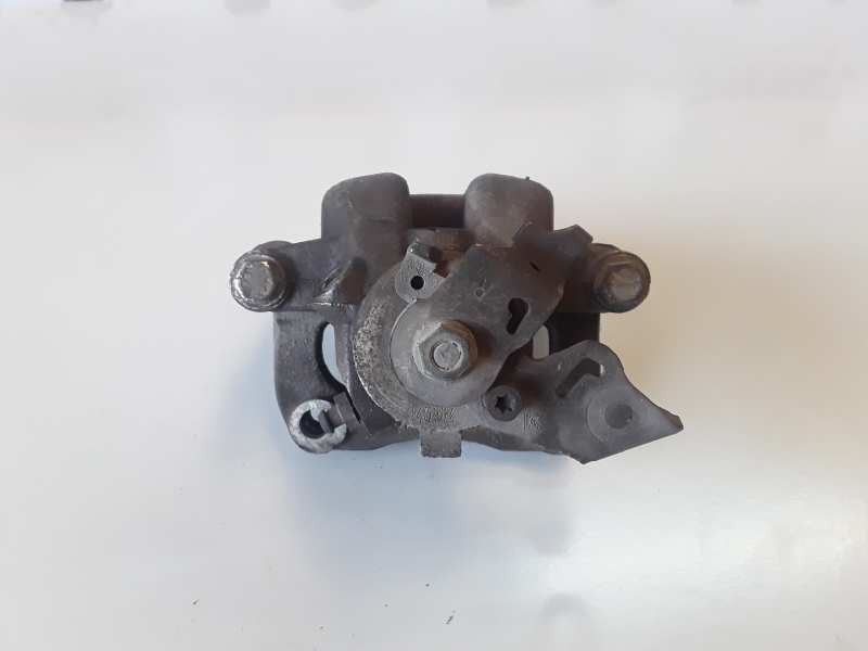 Recambio de pinza de freno trasera derecha para citroen c4 berlina rhr referencia OEM IAM   