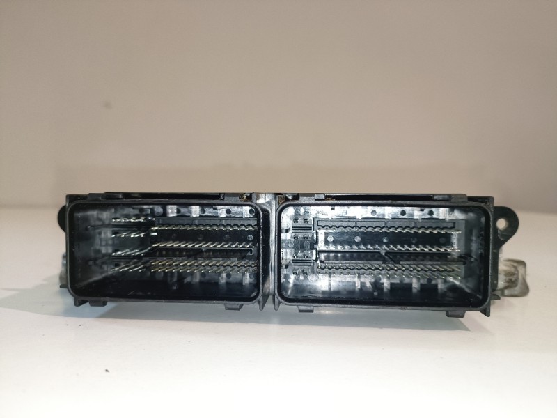 Recambio de centralita motor uce para ford focus sportbreak (cew) m1da referencia OEM IAM 0261S08473  