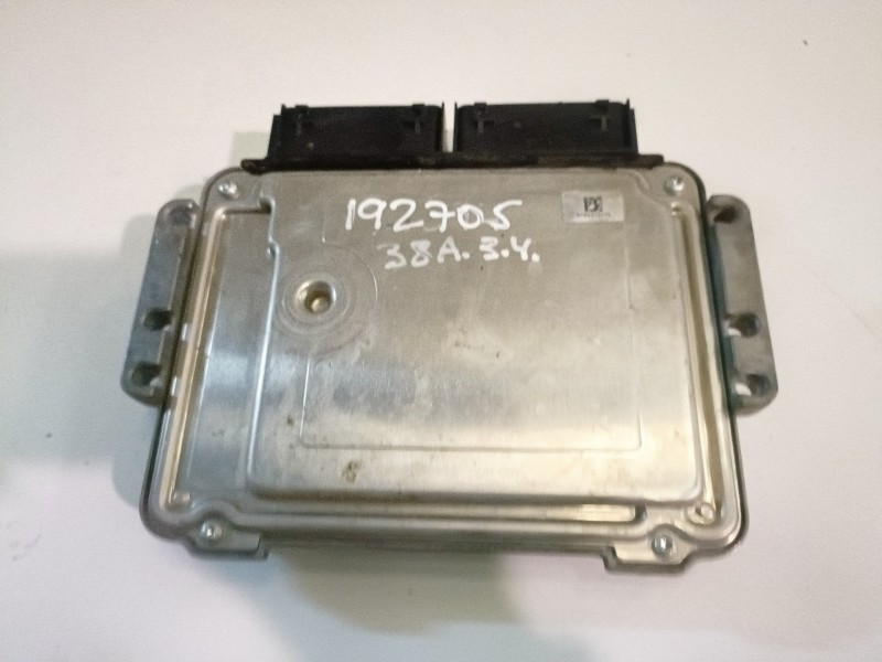Recambio de centralita motor uce para ford focus sportbreak (cew) m1da referencia OEM IAM 0261S08473  