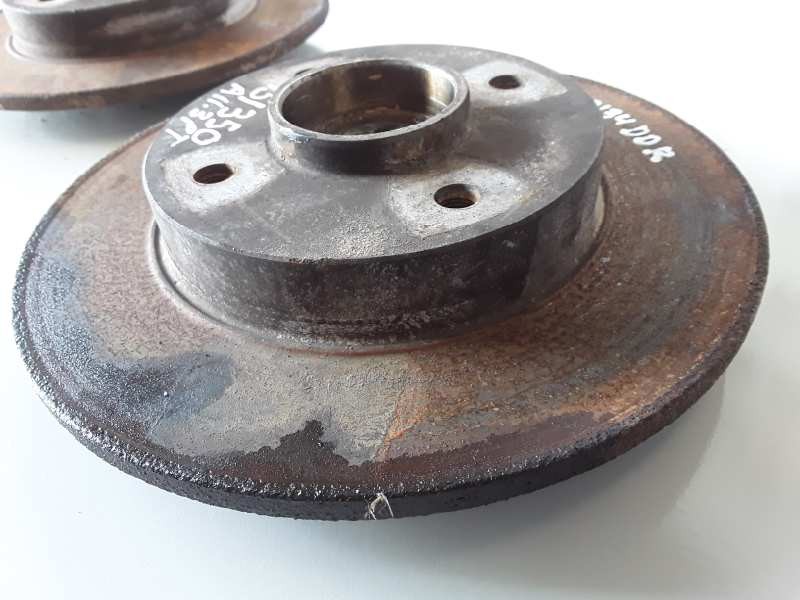 Recambio de disco de freno trasero para citroen c4 berlina rhr referencia OEM IAM   