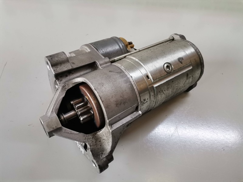 Recambio de motor arranque para peugeot 308 sw ah01 referencia OEM IAM D8R27/9646972280  